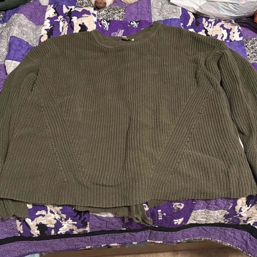 Sweater